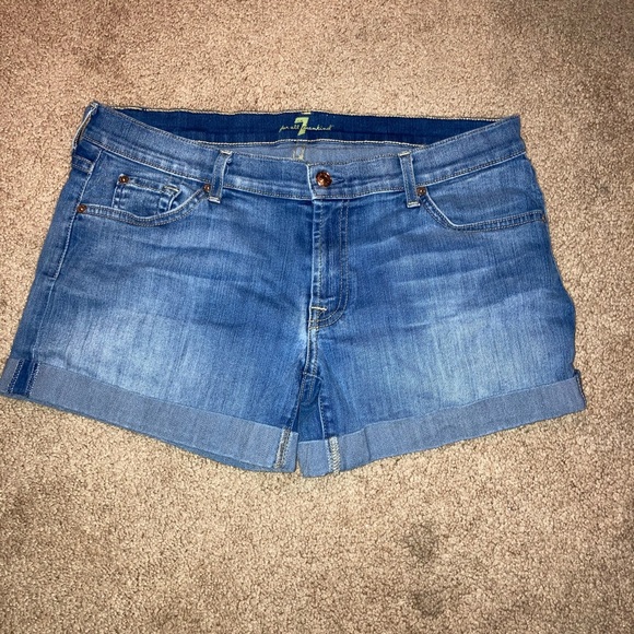 Mid Roll Up Short - Picture 5 of 5